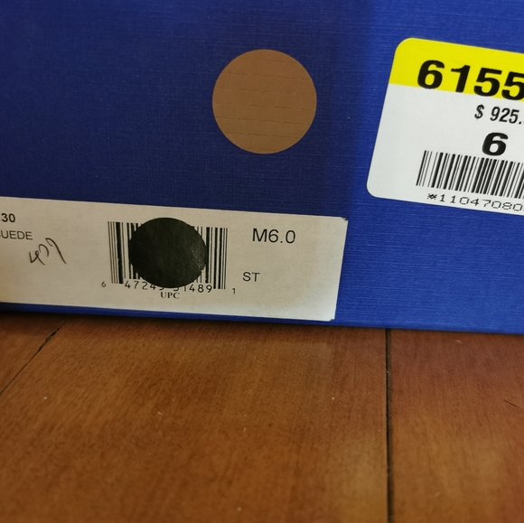 Stuart Weitzman Black Suede Boot Tall (Size 6)Retails for $925+tax - Picture 1 of 2